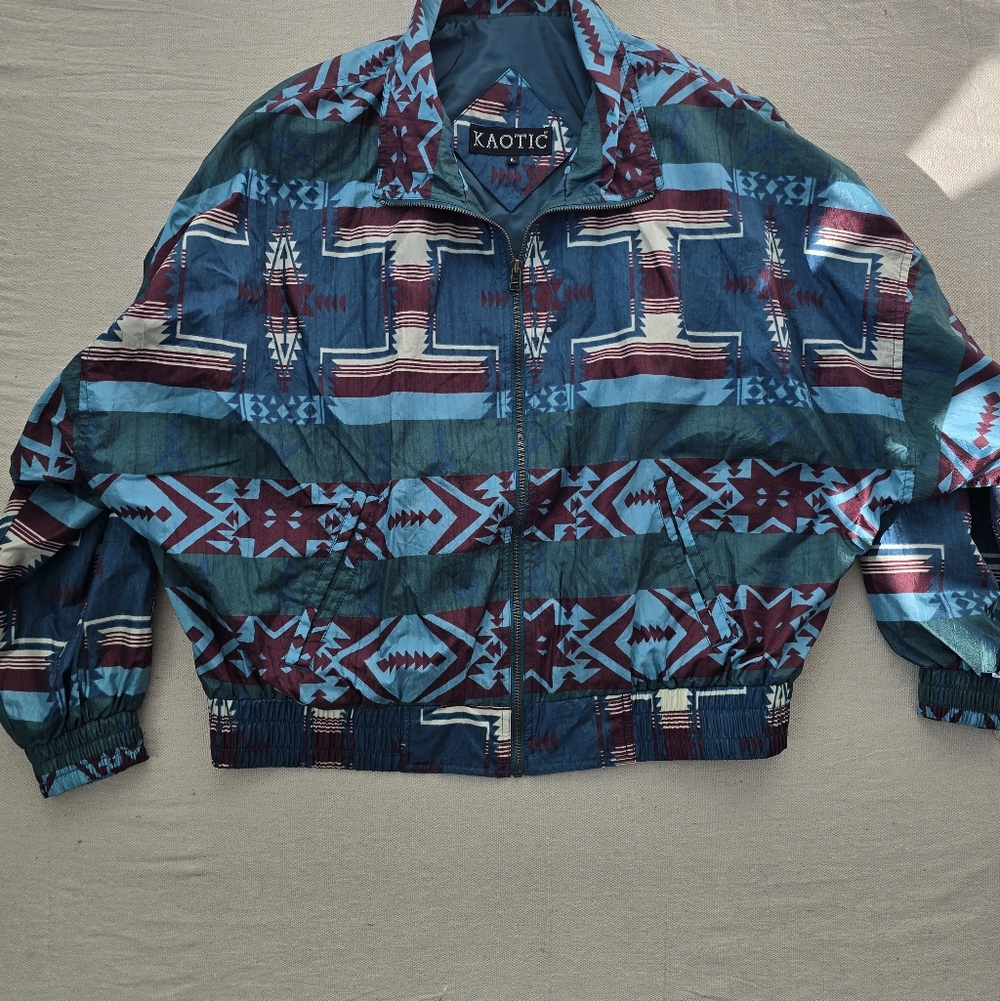 Kaotic Blue Burgundy Windbreaker Jacket L Full Zip Stand-Up Collar Zipper Accen…